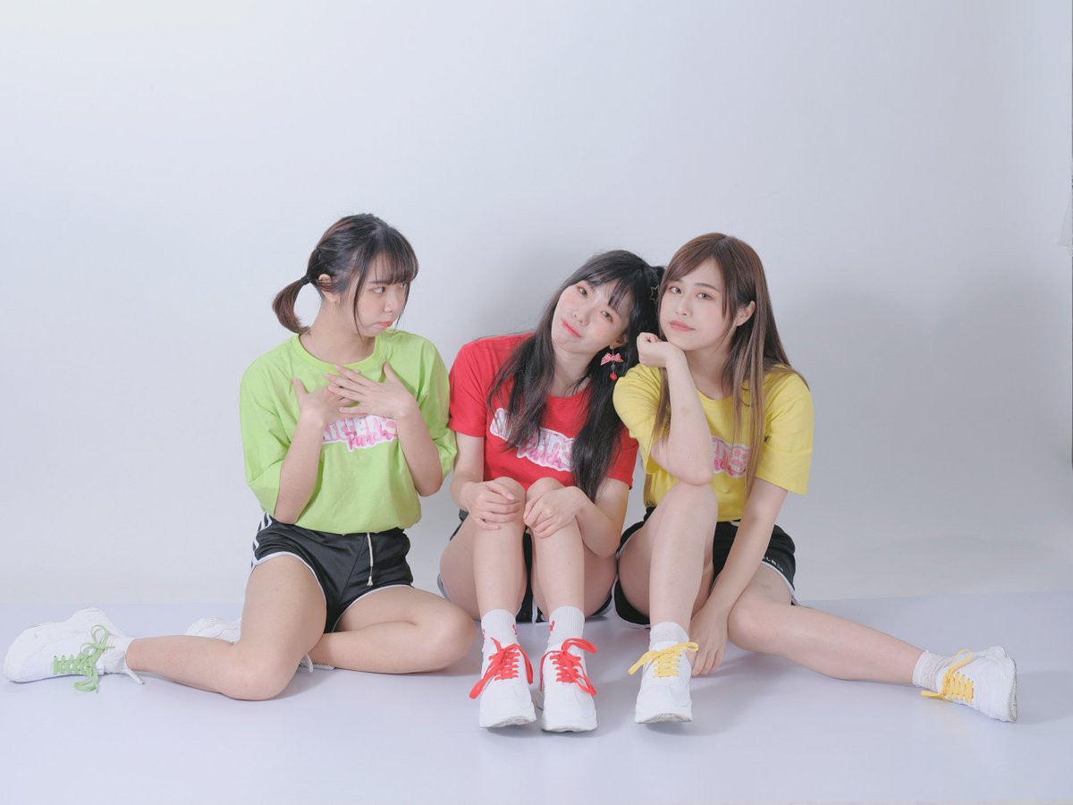 MKittenpunch's tweet photo. 💚❤️💛
@KittenPunch
-
#舞團 #Kittenpunch #日系女孩 #Dancegroup #拡散希望 #jpop #日系 #日系摄影 #photography #カフェ #写真好きな人と繋がりたい #ファインダー越しの私の世界 #コーヒ #写真 #練習服 https://t.co/4llcVbpe2Q