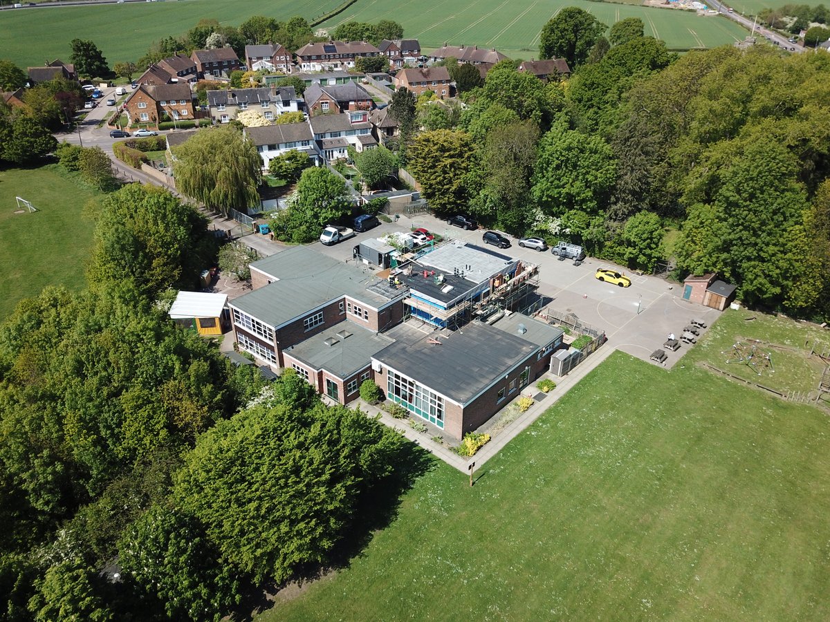 ArcherBCLtd's tweet photo. Works progressing well and in accordance with social distancing guidelines at St Giles Primary = happy client! Thank you @SolomanCharles1 https://t.co/D7CcRMo9Ru