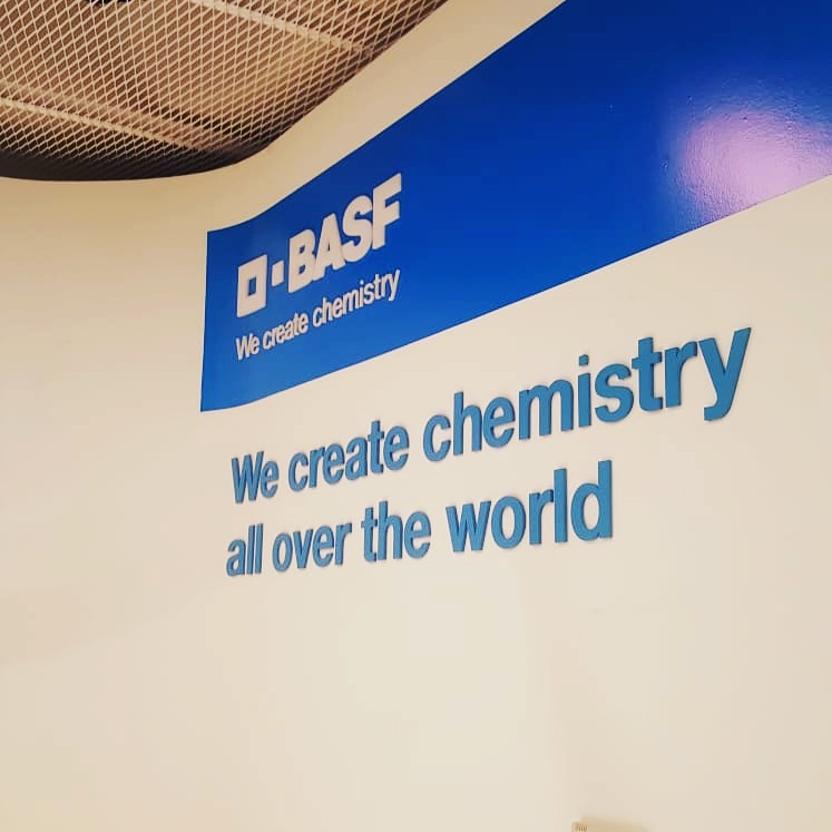 BASF Reklam çalışmalarımız
DESA REKLAM
#desareklam #tabelaimalatı #tabela #tabelatasarım #kutuharf #ışıklıtabela #isiklitabela #mimariproje #indoor #outdoor #reklamhizmetleri #Dijitalbaskı #Görsel #Totem #Pleksitabela #Pleksibroşürlük #Pleksipanolar #Alüminyumtabela #almanya