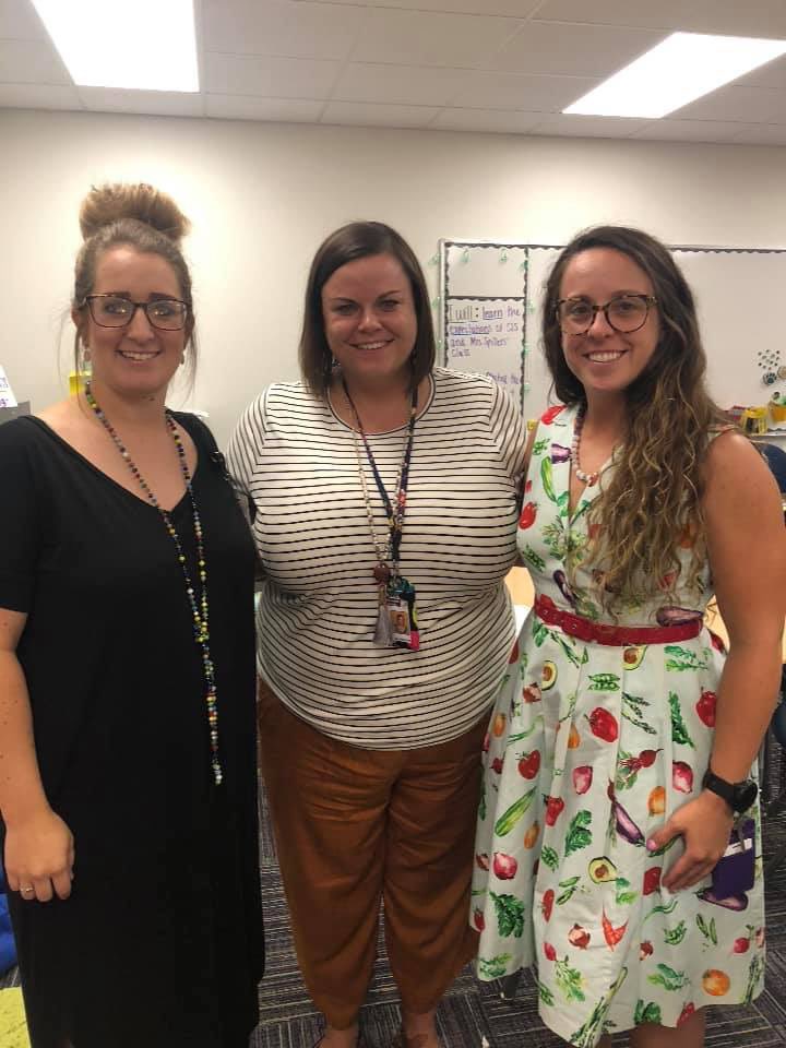 macibryan2's tweet photo. Shout out to my amazing team at #CIS. Not only are these girls incredible teachers, but incredible friends! Love them so 💕 @MsBatenhorst #CISDRocks #5B https://t.co/wgSAI0JeAz