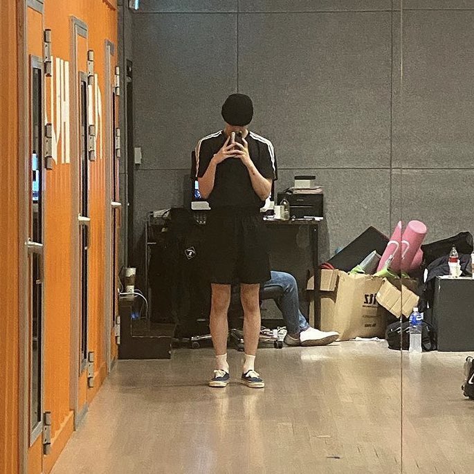 โชเจ🐋 tweet media