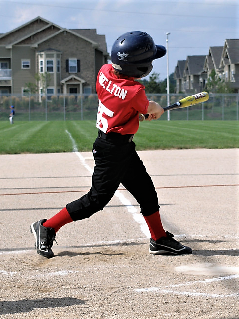 Hayes_bsbl's tweet photo. Senior Spotlight #5

#8 Ethan Hazelton  
@hazelton_ethan 
 
-2 year Varsity Letter winner
-CF
-2019 2nd Team ALL-OCC
-2019 Honorable Mention ALL District OF

Final message: Thank you for all the great times we had and keep working hard.

Best of Luck and Thank You Ethan! #RTH https://t.co/O4iSsoxJQt