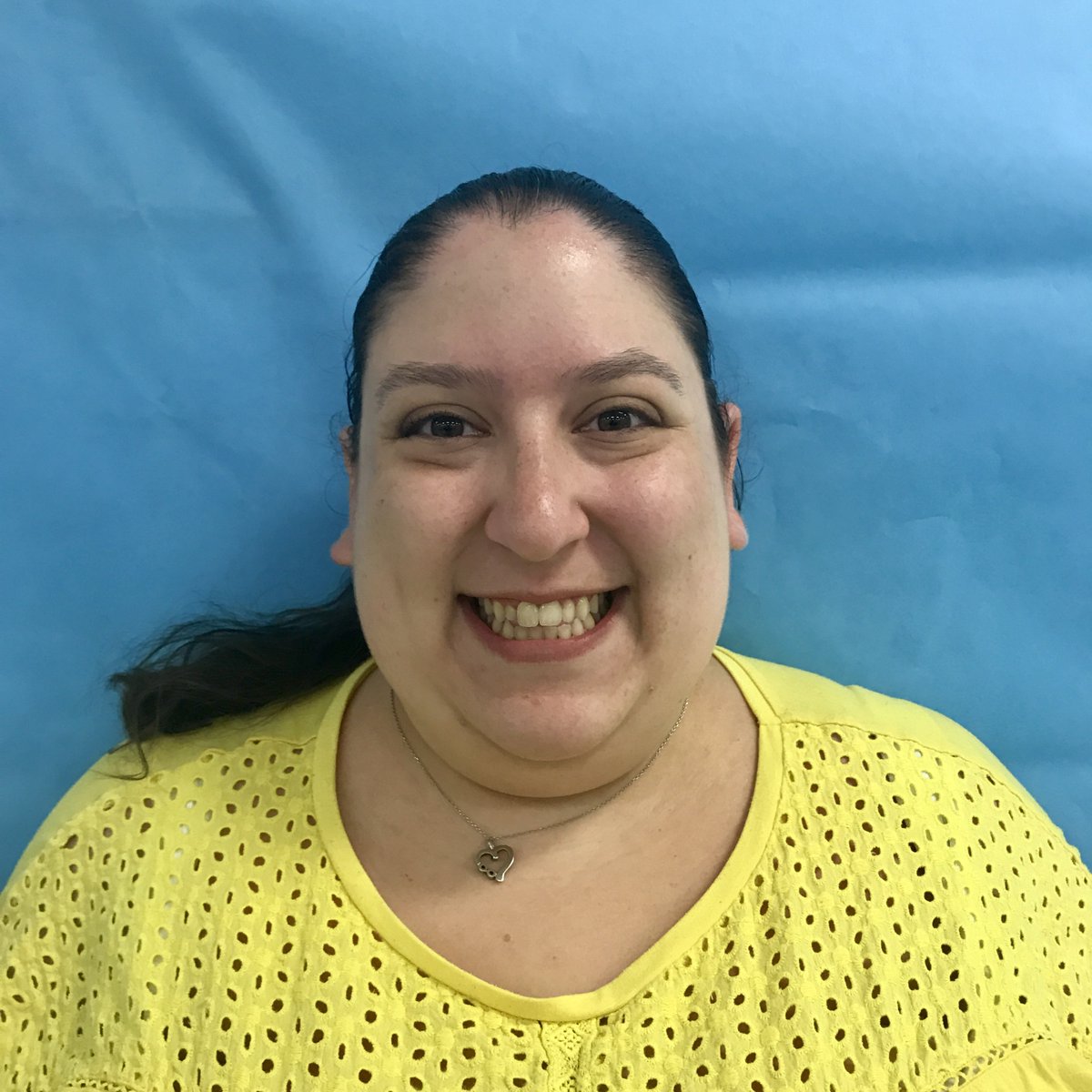 Alison Meadows (@msmeadowsap) on Twitter photo Sending a special shout-out to our amazing librarian, Ms. Zamudio! We are so thankful for everything she does for our students every day bringing a love of books and reading to all. Happy Teacher and Staff Appreciation Week! <a href="/ParklawnFCPS/">Parklawn Elementary</a> <a href="/ParklawnLibrary/">Mrs. Zamudio</a> Sending a special shout-out to our amazing librarian, Ms. Zamudio! We are so thankful for everything she does for our students every day bringing a love of books and reading to all. Happy Teacher and Staff Appreciation Week! <a href="/ParklawnFCPS/">Parklawn Elementary</a> <a href="/ParklawnLibrary/">Mrs. Zamudio</a>