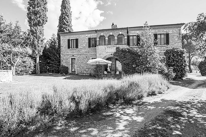 A Tuscan rustic Podere like once 🇮🇹
#PodereSantAlessandro 
.
.
.
#like #follow #share #comment #subscribe #borghettomontalcino #tuscany #italy #italy🇮🇹 #italia #valdorcia #travel #travelblogger #travelphotography #travelgram #travelling #travels #travelholic #discover  #holiday