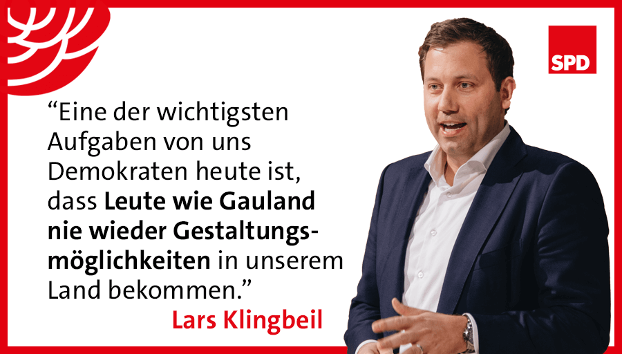SPD Parteivorstand 🇪🇺 (@spdde) on Twitter photo #Gauland nennt den #TagDerBefreiung einen "Tag der absoluten Niederlage". <a href="/larsklingbeil/">Lars Klingbeil 🇪🇺</a> stellt klar: „Diese Aussage ist einfach nur widerlich“. Und betont: „Nazi-Verherrlichung hat System bei der AfD“.
Wir sagen 👉Jetzt gemeinsam #gegenhalten! ✊ #Gauland nennt den #TagDerBefreiung einen "Tag der absoluten Niederlage". <a href="/larsklingbeil/">Lars Klingbeil 🇪🇺</a> stellt klar: „Diese Aussage ist einfach nur widerlich“. Und betont: „Nazi-Verherrlichung hat System bei der AfD“.
Wir sagen 👉Jetzt gemeinsam #gegenhalten! ✊