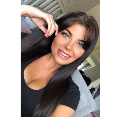 Amywarwickxx's tweet photo. #NewProfilePic https://t.co/J7vMDBhYPx