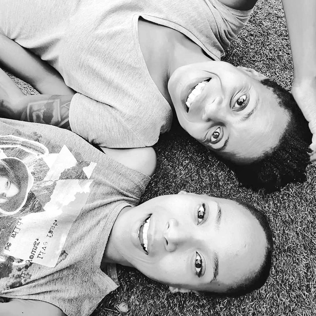 SwartzVaivi's tweet photo. Our marriage feels like the safest place in the universe🥰
#verymarried ❤ https://t.co/3WsW85BpTW