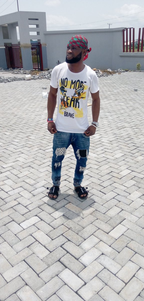 ChristainSimon's tweet image. Who will show me love