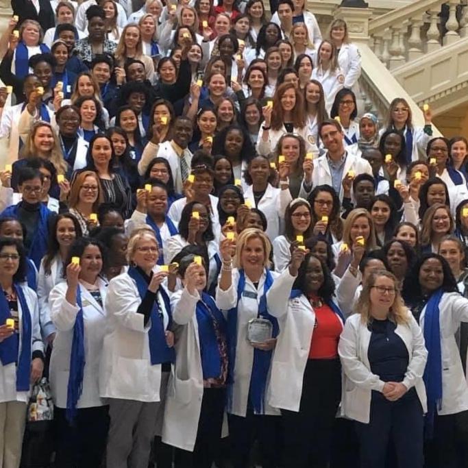 Renee_Unterman's tweet photo. As a former nurse, I know that brave members of the #nursing profession work long hours and make significant sacrifices to provide world-class care. On #NationalNursesDay, please join me in thanking local #nurse heroes who save lives, comfort families and make a difference! https://t.co/bW1DU99Mcb