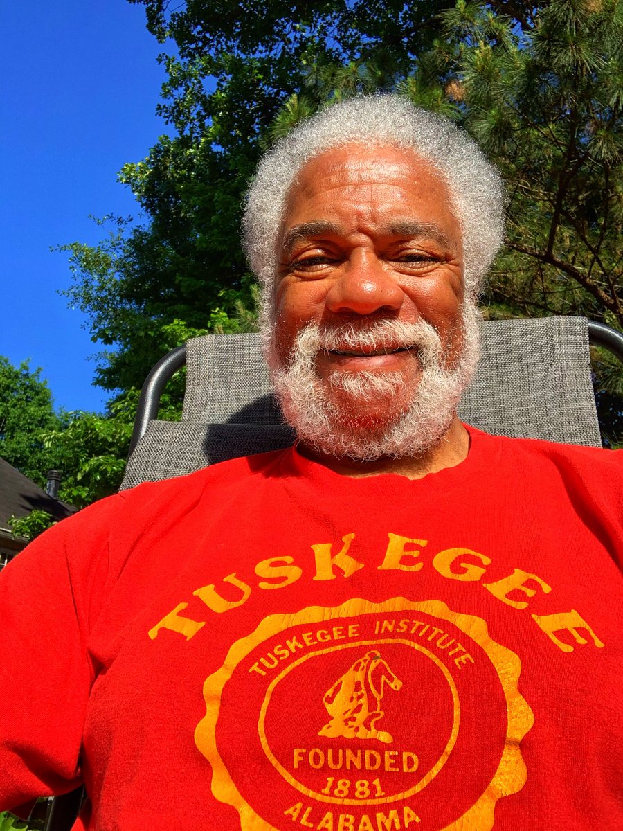hmichaelharvey's tweet photo. @TuskegeeUniv nation, rep the pride of the swift growing south today. #TUYouKnow https://t.co/GzoqoDf4WA