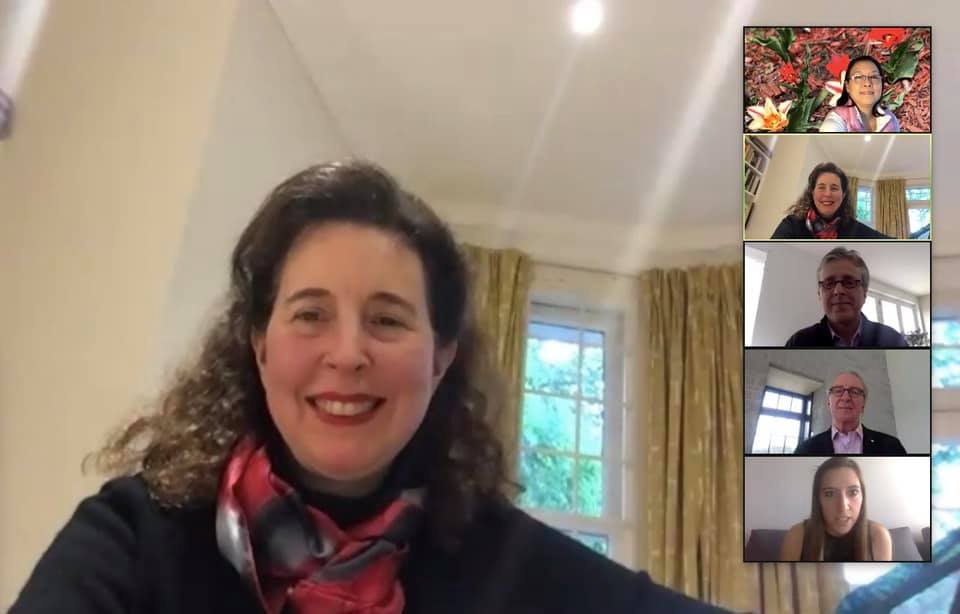 HewittJSB's tweet image. For those of you who have only ever seen my hands, I do have a face. Here's a pic of yesterday's Web chat with over 400  people from around the world thanks to @Chamberfest. Very moving. Today I can hardly move with a sore back from sitting too long in the same position. Yikes!