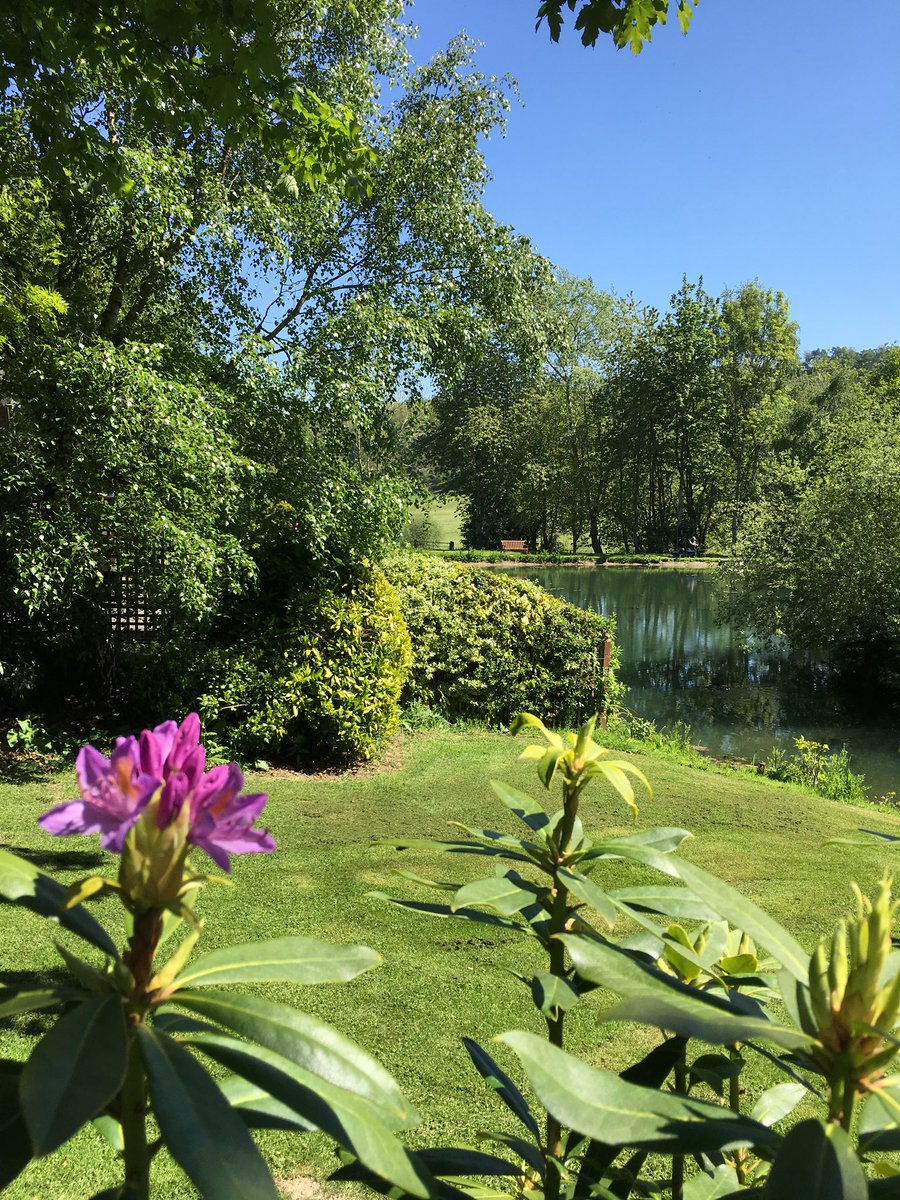 valleyviewpark's tweet photo. Another glorious day here at Valley View Holiday Park but no customers as we’re still closed to help protect our NHS #postponedontcancel #protecttourismjobs #protectcaravanjobs @BHHPA @TourismJobs2 @craig4monty @russ_george @NeilUKIP @JoyceWatsonam @HelenMaryCymru @Eluned_Morgan https://t.co/BDID2wOda3