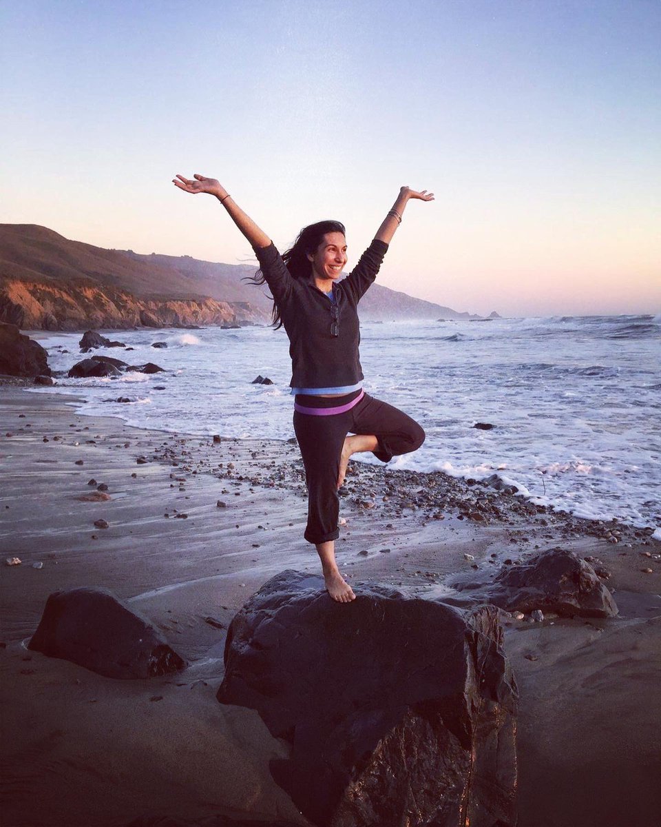 Energy_Leaders's tweet photo. 🥁🥁🥁 And the winner of the #yogaforcleanenergychallenge is @RoziKanch! Thanks to all who participated in last weekend’s #yogaforcleanenergy event. We loved seeing all of you! And thanks to @yogo mat for making an awesome, eco-friendly mat we can get excited about! https://t.co/br8cRMU4rE