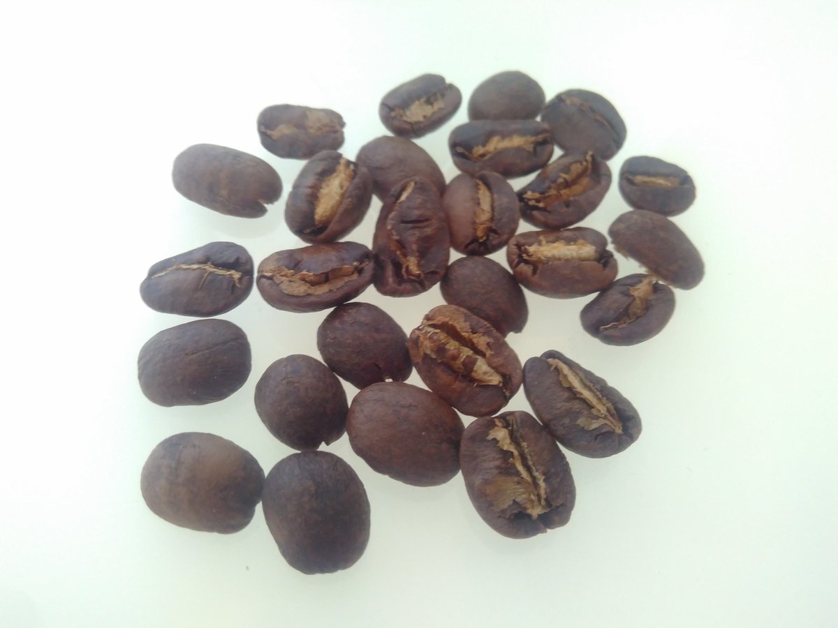 csarven's tweet photo. Light roasted coffee beans from Drip Roasters in Bern: https://t.co/whMUWZxMCJ .

Have tried many roasters in the Canton of Bern, but DR is in a different league. Happy to support fair and sustainable coffee... and oh yes absolutely delicious in every way. Check them out! https://t.co/Z3fkQb4KkT