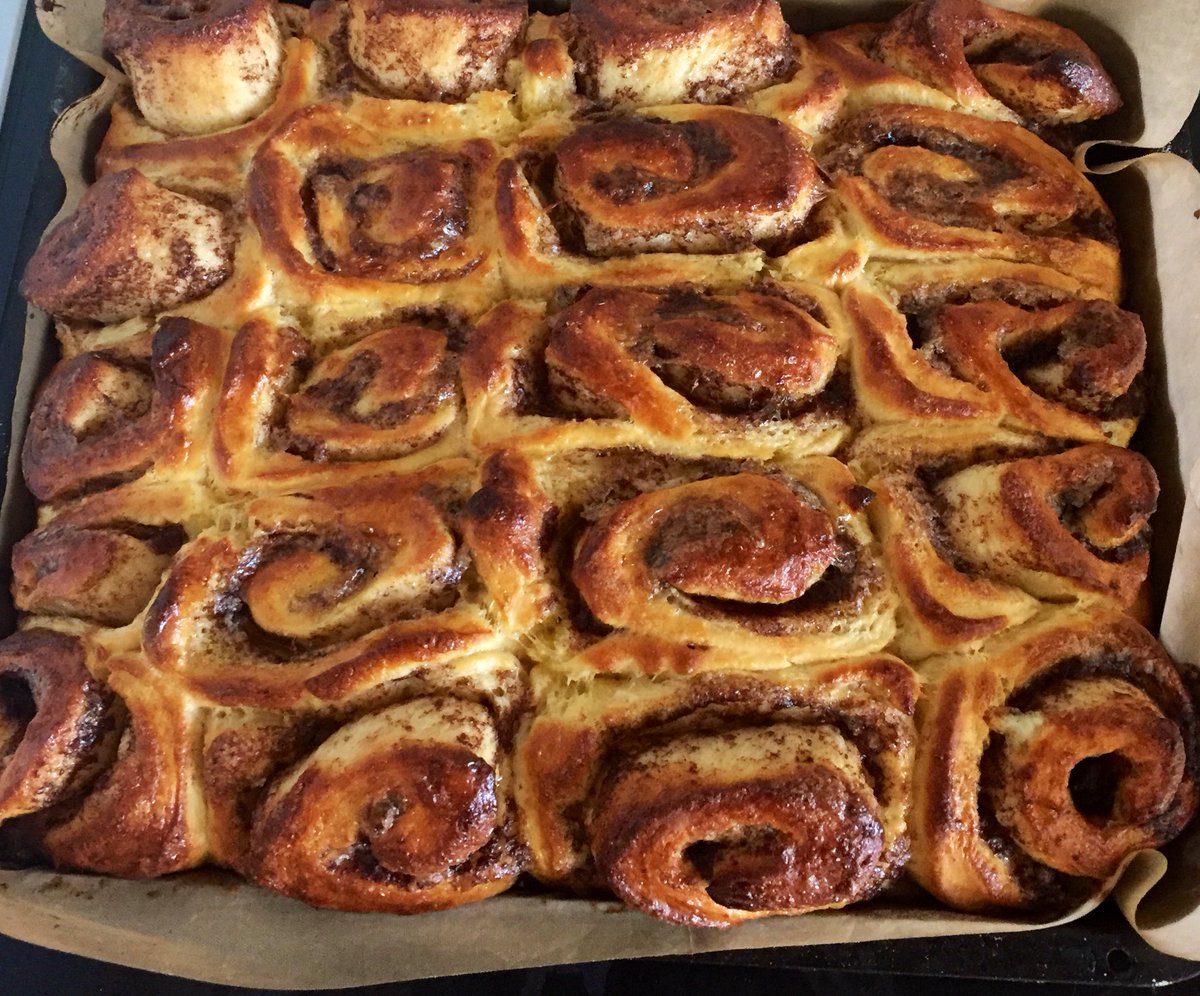 Catherine Tinker tweet media