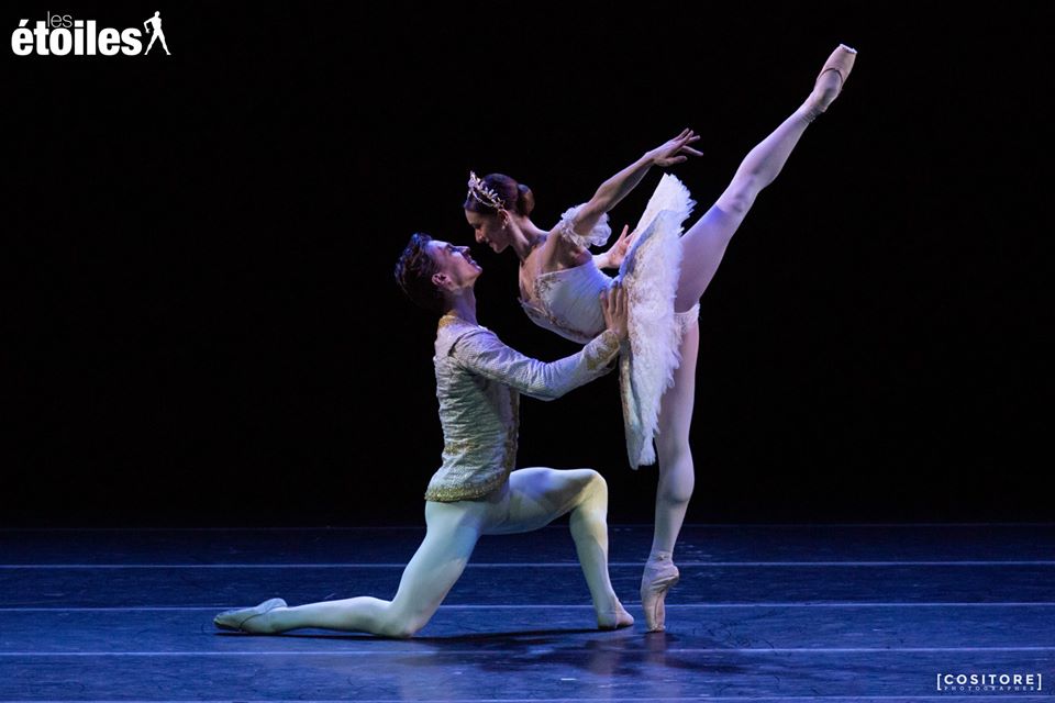 PhotoCositore's tweet photo. LA BELLA ADDORMENTATA
Danzano: @MNunezOfficial &amp; #VadimMuntagirov
© PH: @PhotoCositore 
@AuditoriumPdM 

#ridanzeremo #lesetoiles #danza #dance #art #lovedance #balletto #marianelanunez #labellaaddormentata #roma #cositorephotographer #dancephotographer #ballet #enpointe #canon https://t.co/PAj9A1VL7M