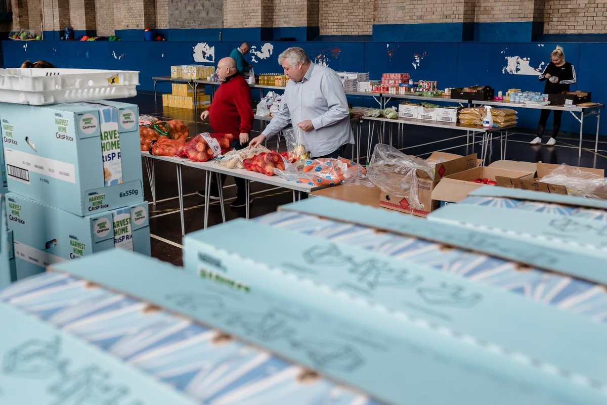 Yesterday <a href="/EngineHouse1234/">Engine House</a> @MerthyrCBC we had the pleasure of having <a href="/Sameoldsmiths/">John Smith</a> join our amazing volunteers. He documented some of the amazing work they have been doing in the community. He got to see first hand how they have been helping vulnerable people with food parcels
