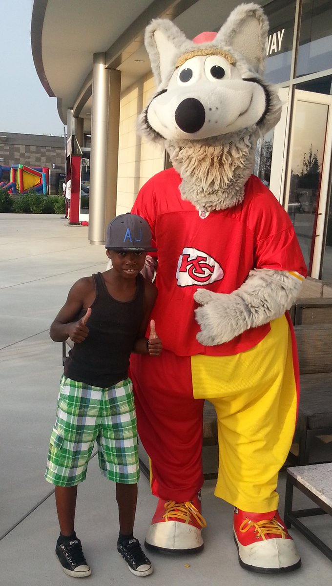 Oak Park HS AVID tweet media