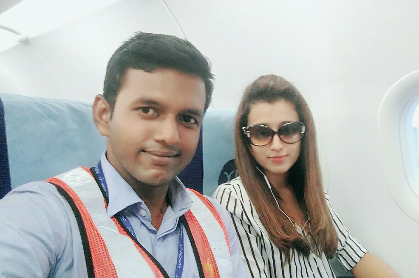 EXVxLWyU0AAh3uM?format=jpg&name=large