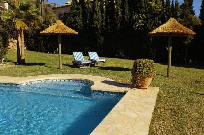 cosmicvillasuk's tweet photo. Our Villa of the day : 

Limited availability left for late 2020 :

Now booking for 2021 : 

https://t.co/bhup995DtU

RT this post to be entered into our 2021 Family holiday giveaway. https://t.co/TWq7JvV6df
