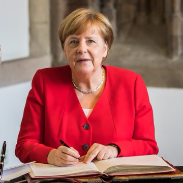メルケル首相 ドイツ の若い頃が美人 結婚した夫や子供も総まとめ Celeby セレビー 海外エンタメ情報まとめサイト