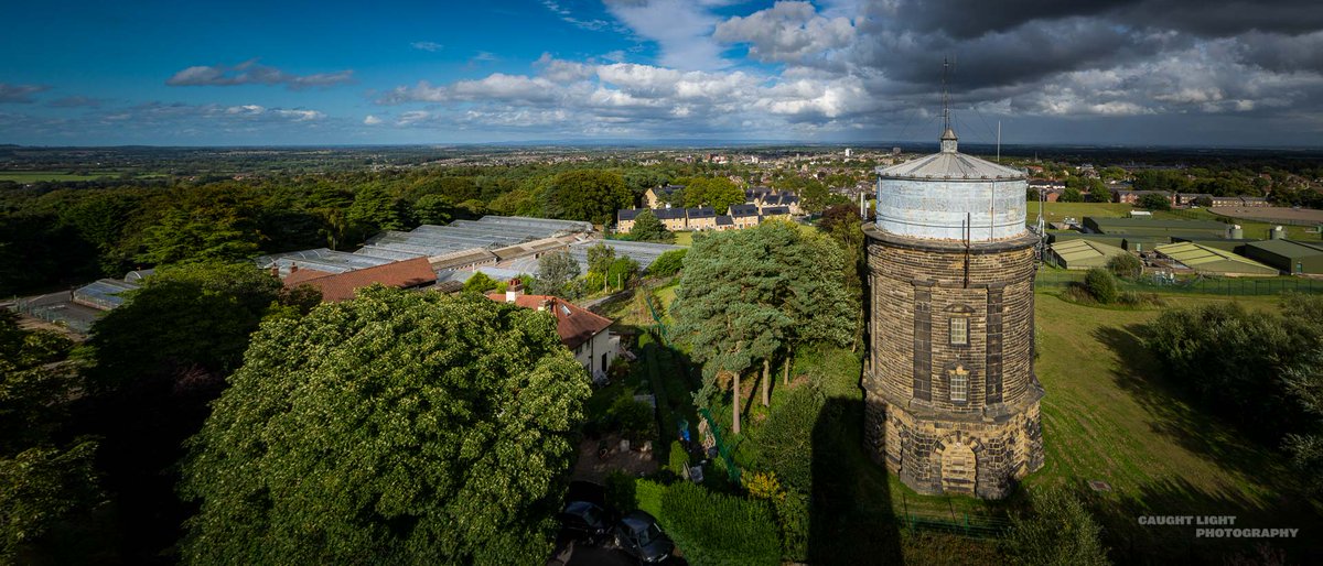 caughtlight's tweet photo. View from the hill...

Views in and around #Harrogate, #Knaresborough &amp; #Ripon

#StayAtHome #NorthYorkshire #Yorkshire #Tourism #News #Photojournalism #LocalNews #NewsEvents #AONB @TotherTower @HarlowHillTower @CaughtlightJr https://t.co/5DQVzqjxJ7