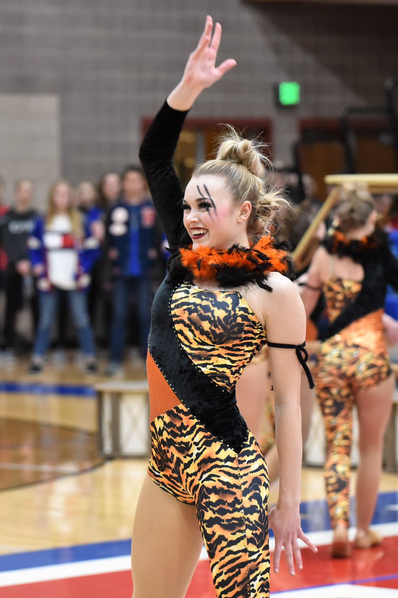 SSHS_Sensations's tweet photo. We are proud to congratulate Radisyn Jensen on making the Snow College Badgerettes!! We love her and are so proud of what she has accomplished with us, but wish her the best as she moves on to college dance!! https://t.co/UysRYwwW3d