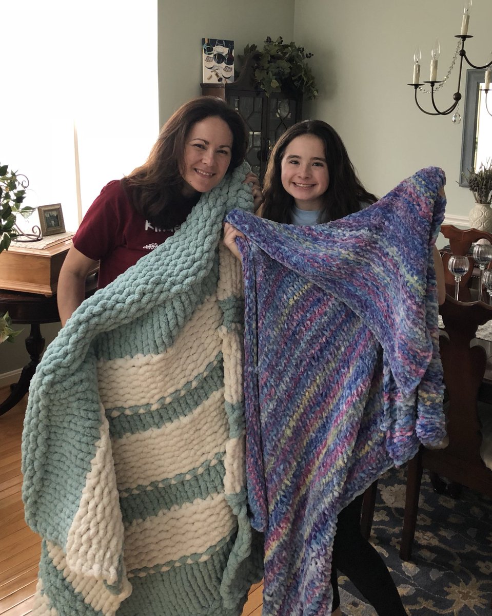 LIBWymanK's tweet photo. My crafty kiddo is always searching for projects for us to do together. 💕 These hand knit blankets were fun to make and are keeping us cozy these cool spring days! @LCPSLiberty @pta_liberty #EagleConnection https://t.co/1b9Z89mCRc