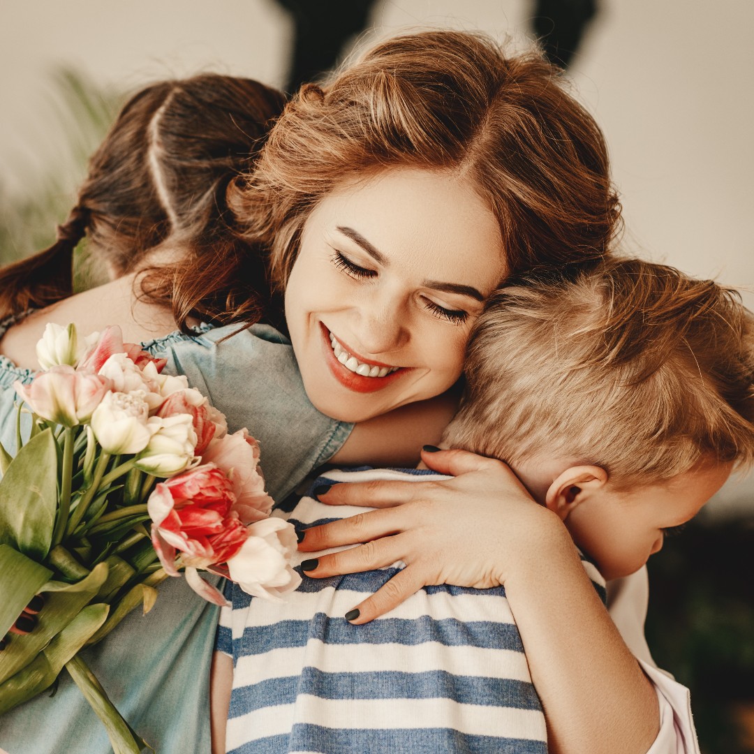 Support <a href="/Mymamasformamas/">Mamas for Mamas</a> and treat mom to a gourmet chef crafted 4-Course Dinner this Mother's Day from <a href="/GulfstreamYLW/">Gulfstream</a> 

For details and to view our full menu: gulfstreamkelowna.com

#Gulfstream #FourPointsKelowna #MothersDay #Dinner #ToGo #YLW #Kelowna #ExploreKelownaLater