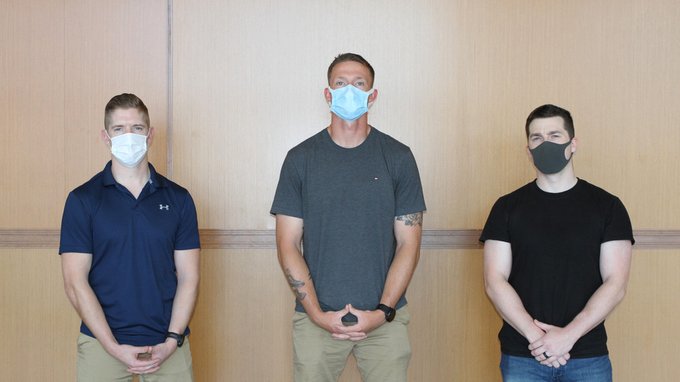 View image on Twitter