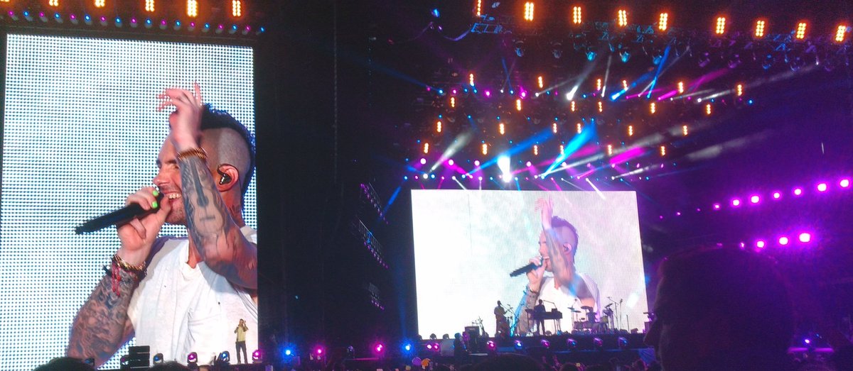 Jacmarooner's tweet photo. #WeWantM5LiveConcert @maroon5 https://t.co/FtOjQuLZqn