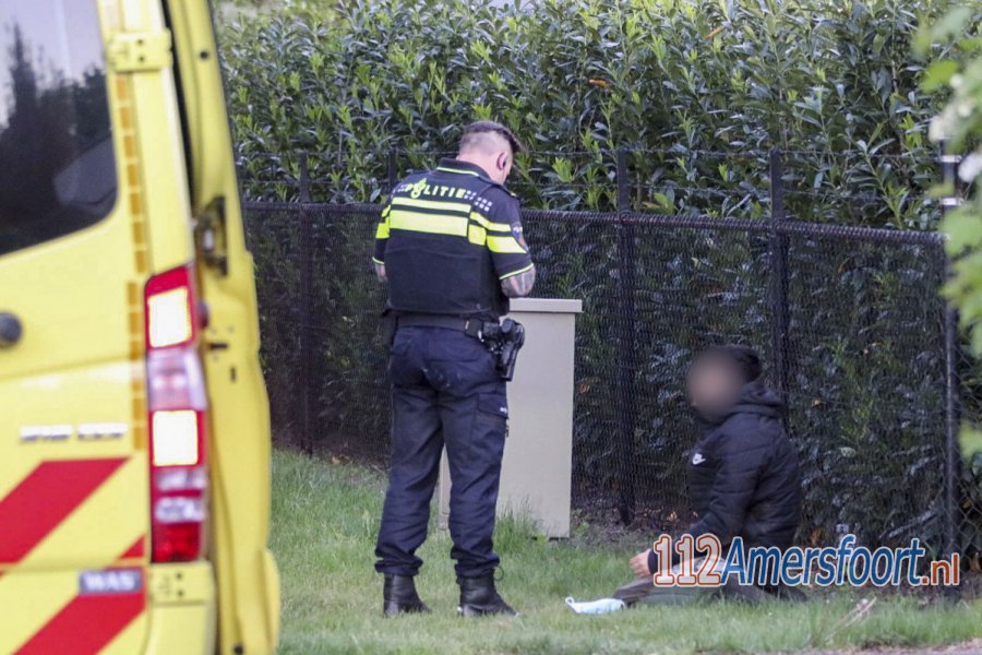 Inzittenden auto slaan op de vlucht na ongeval op de A1 bij #Terschuur. 112Amersfoort.
