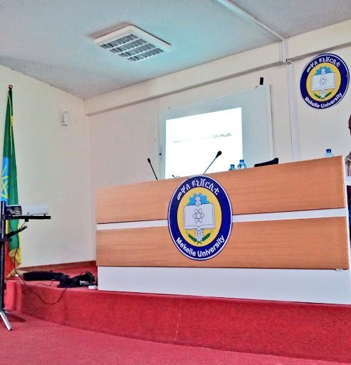 በ <a href="/MekUniETH/">Mekelle University</a> ሃሳብ አመንጪነት ከት/ብ/ክ/መ ት/ቢሮ ጋር በመተባበር ከ9ኛ-12ኛ ክፍል ትምህርት በቴሌቪዥን እንዲጀመር የመጀመርያ ምዕረፍ የክፍል እና የላብራቶሪ የቪዲዮ ቀረፃ ቦታዎችን የመለየት ስራ ዛሬ ተከናውኑል። <a href="/momonafm96/">Momonafm96.4</a> <a href="/ProfKindeya/">Kindeya Gebrehiwot, PhD, Prof</a> <a href="/DrKebedeN/">kebede nigussie</a>