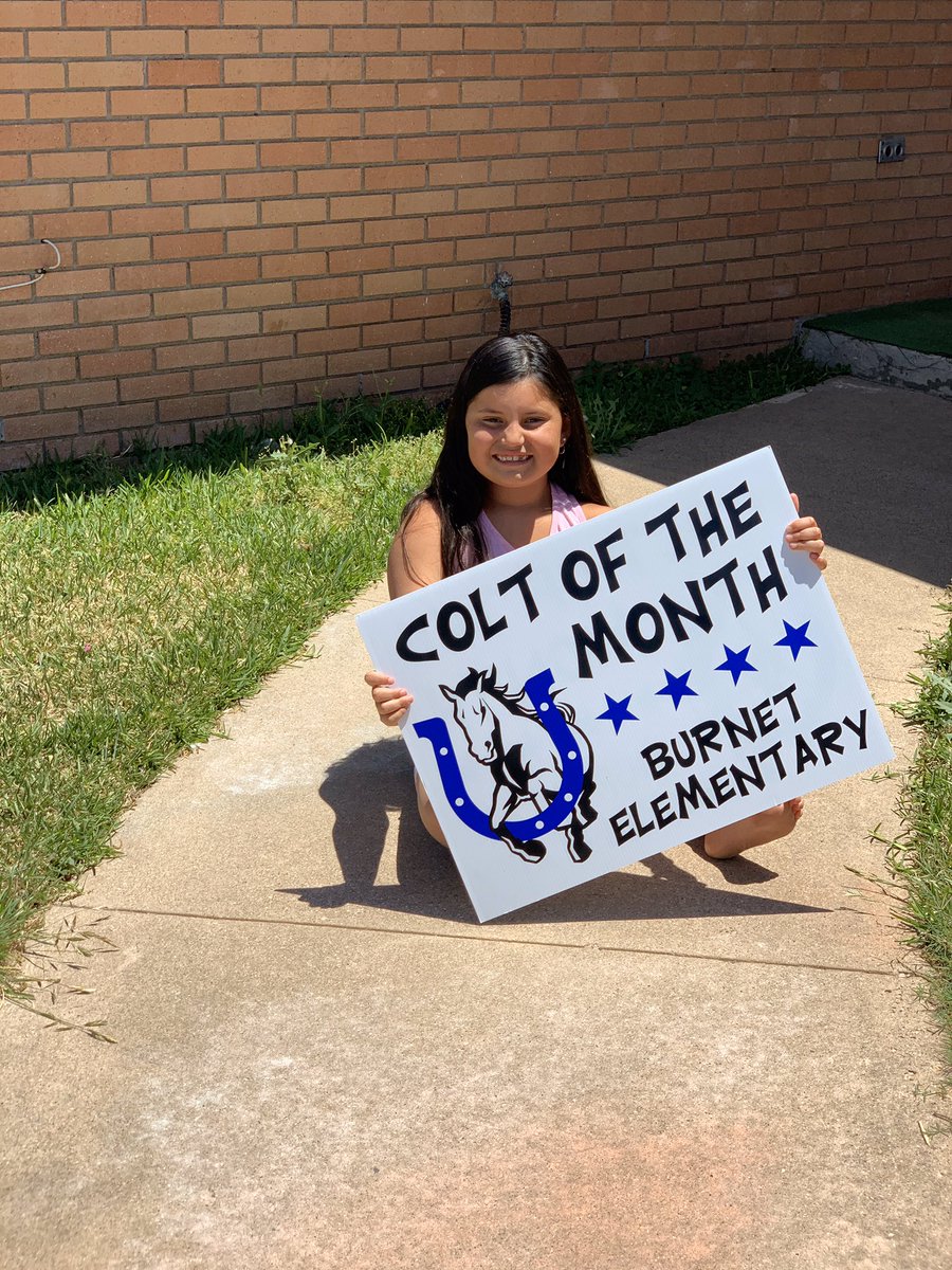 FridayatBurnet's tweet photo. London Valerio, our March Colt of the Month ☺️
We love you, London! Congratulations!
@BurnetColts @stephgran https://t.co/EEm8rJ3ygl