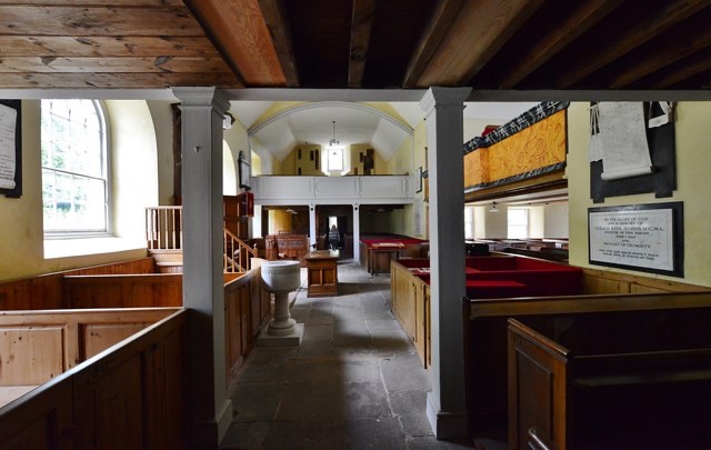 3.12/ Cromarty East Church. Late 16th/early 17thC. Walled graveyard with gravestones carved by Victorian naturalist & geologist, Hugh Miller. Well-preserved interior with 18th&19thC box pews, some with painted decoration. In care of a charitable trust. £1.3MIL restoration 2007.