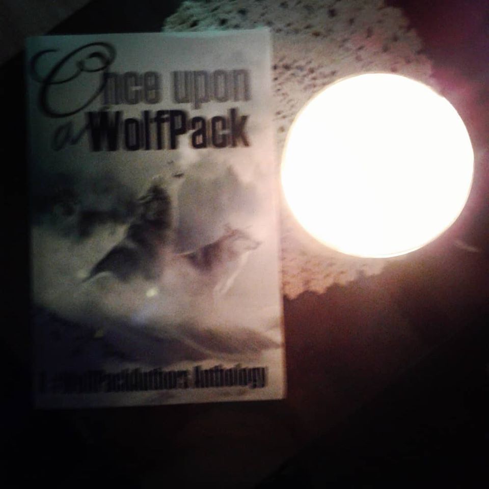 Alnortonauthor1's tweet photo. https://t.co/r984rv1vAW
#kindle #ebook #paperback #WolfPackAuthors #anthologies #shortstories #singleauthors #writerscommunity #authorcommunity #readers #readerlife @sharonL33940258 @DeMarcoWriter @JoeCongelAuthor https://t.co/YZmP08pT6M