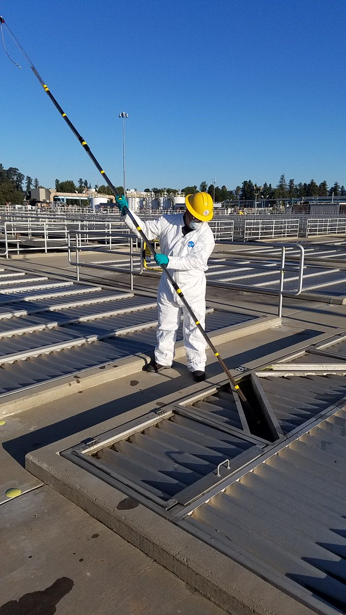 LACitySAN's tweet photo. .@CaWaterBoards warns Californians not to flush cleaning wipes/paper towels/hand towels down the toilet because that can lead to major problems with your home #plumbing and the local #sewer system.
#WipesClogPipes #KeepItFlowing #dontflushthat #wastewater #cleanwater #sanitation https://t.co/jhKWnEtedC