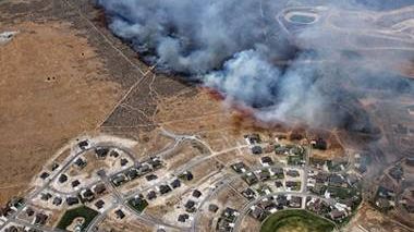 Firewise's tweet photo. As local fire departments focus on #coronavirus, there has never been a more important time for residents to play their part in #wildfire risk reduction.  Learn more about steps you can take today. https://t.co/tdls4ANJZo #COVID19 https://t.co/V91Sm4sYT8