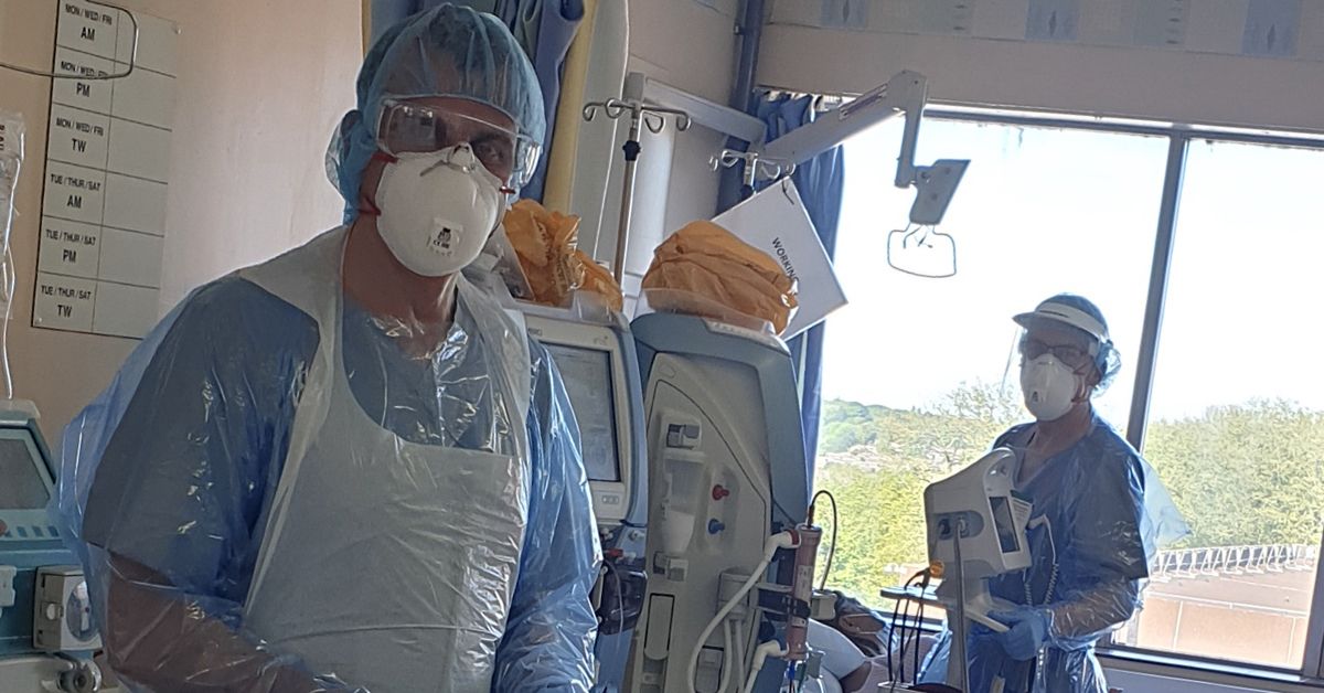 During #COVID19, <a href="/BerryGlobalInc/">Berry Global</a> team members knew they could help medical professionals and those on the frontlines of fighting this virus.  Berry bpi is creating the PPE needed in hospitals.  buff.ly/2WBoBPb