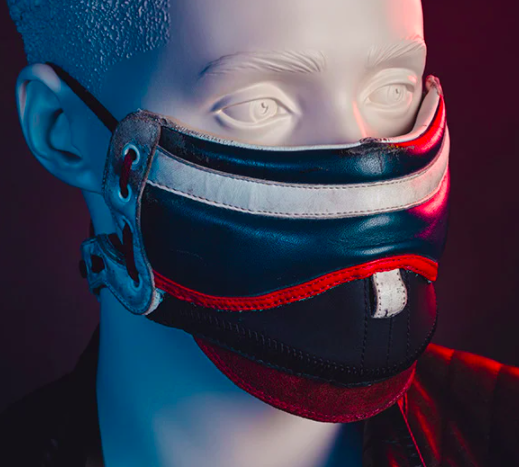 lexlanham's tweet photo. designers dissect sneakers and turn them into face masks 👀👟 https://t.co/bzWXiUZYgK