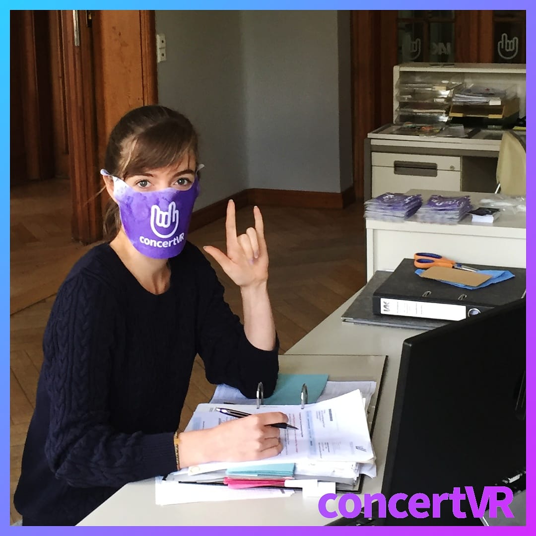 Home Office was yesterday's!

#COVID19 #coronavirus #Corona #Covid_19 #homeoffice #concertvr #krombacher #mask