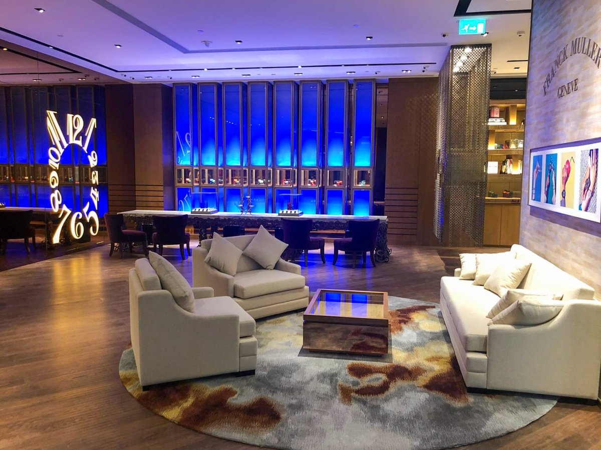 FranckMuller's tweet photo. As we all slowly start reopening the world together after this historic experience, we hope to see our valuable clients soon again in our boutiques.
Our Venetian Hotel boutique in Macau has undergone a full refurbishment and reopened its doors this morning.
#franckmuller https://t.co/rW3gHQBy27