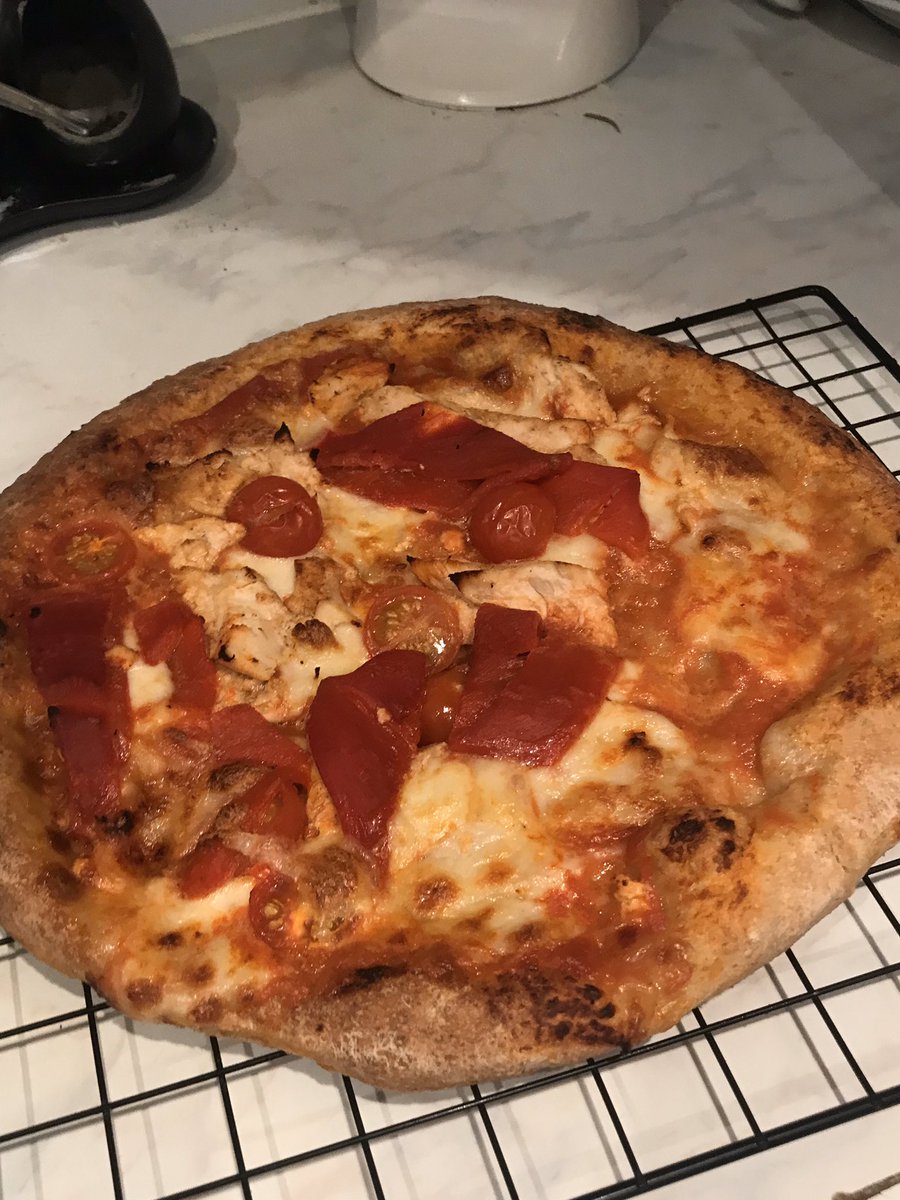LawTRICIA's tweet photo. Now my first homemade pizza from scratch! It was amazing even though I say so myself! 🍕😍 https://t.co/oYVT4oxk6l
