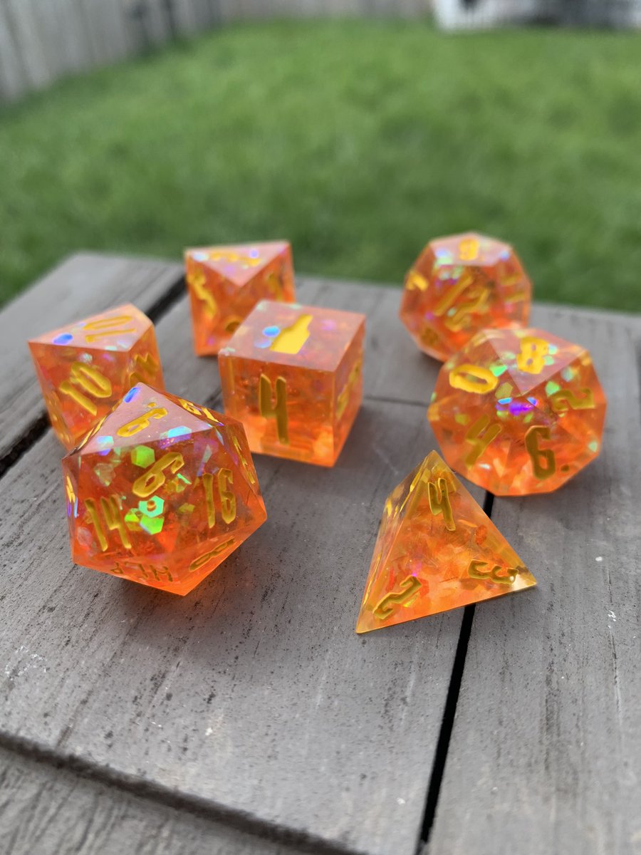 LaughterHideous's tweet photo. Hideous Laughter #dice #Giveaway!
Fully inked, one of a kind set with bottles for #natural1s 

To enter:
✅Like this post
✅Retweet this post (w/o comment) 
✅Follow us

Giveaway ends this Friday May, 15!
#dnd #pathfinder #trrpg #GiveawayAlert #dicegiveaway #giveaway #diceporn https://t.co/1nEzmXVWPm