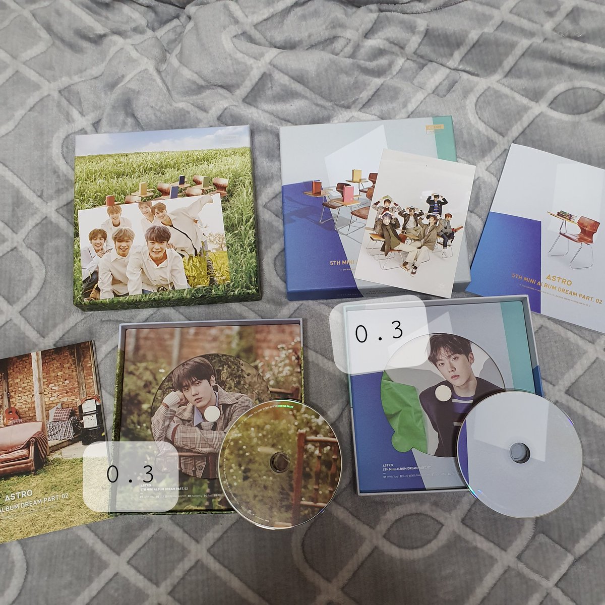 didehrp888's tweet photo. 아스트로 앨범 양도 합니다!
가격은 운미포에요! 포카✖
살짝은 에눌 가능합니다! 💝
비공굿 많이 챙겨드려요 〰️〰️〰️

#아스트로 #앨범 #앨범판매 #양도 #판매 #MJ #진진 #차은우 #문빈 #라키 #윤산하 https://t.co/RqF0qdPSTi