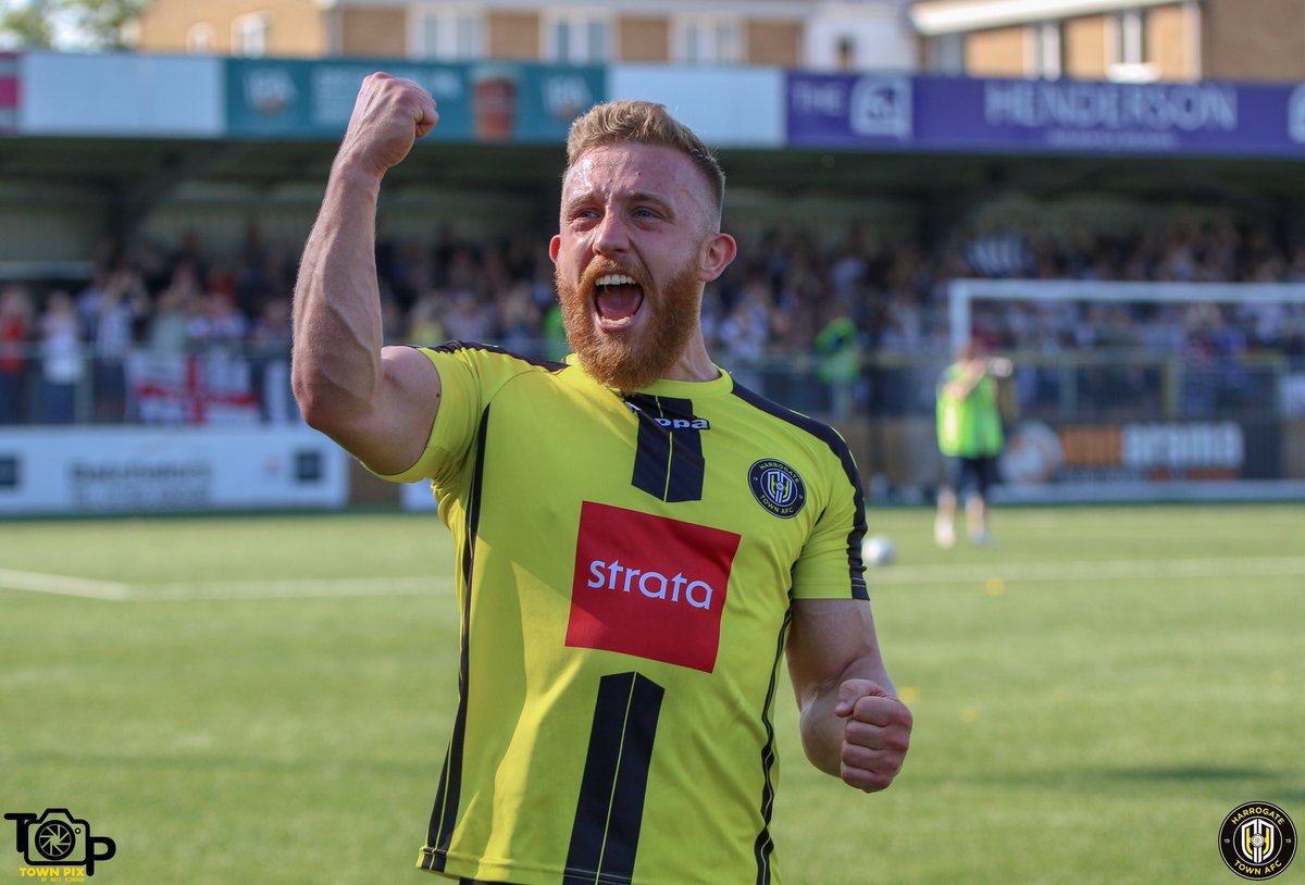 HarrogateTown's tweet photo. ↩️ | Two years ago today we progressed to the National League North Promotion Final courtesy of a 94th minute @DomKnowles92 goal against Chorley 

📝 Report 👉 https://t.co/vrbOoTIU3q

📷 Gallery 👉 https://t.co/usxV53YJ95

🎥 Highlights 👉 https://t.co/XNxutGmkyn https://t.co/UUp3gVcgYE