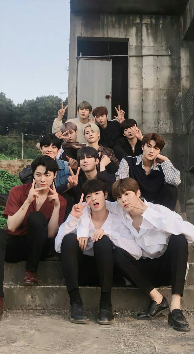 kikinurlette's tweet photo. X1😭😭😭
#X1_기다릴게_사랑해 
#X1ExhibitionVirtual 
#x1unit 
#X1_Flash_Road_to_100M 
#엑스원과_원잇_영원한약속 
#OneitsWantX1Unit 
#OneItStreamingDay 
#oneit_기다리고_있으니까_괜찮아 
#OneIt_StillHere_ForX1 https://t.co/LzRykX7SYk