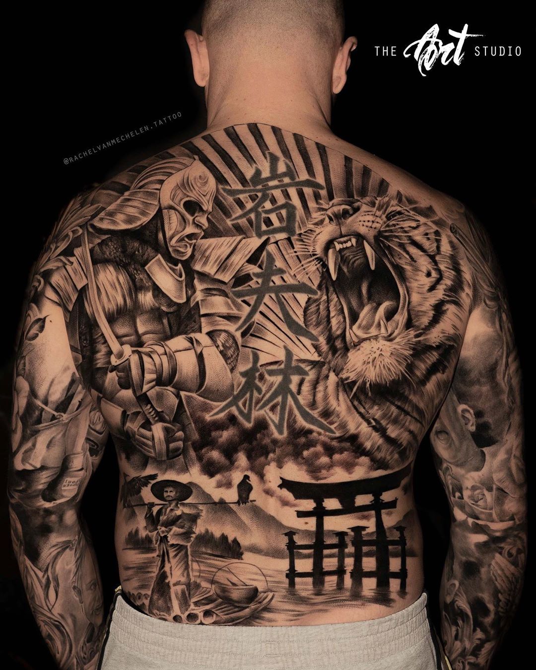 Share 78+ full back tattoo latest