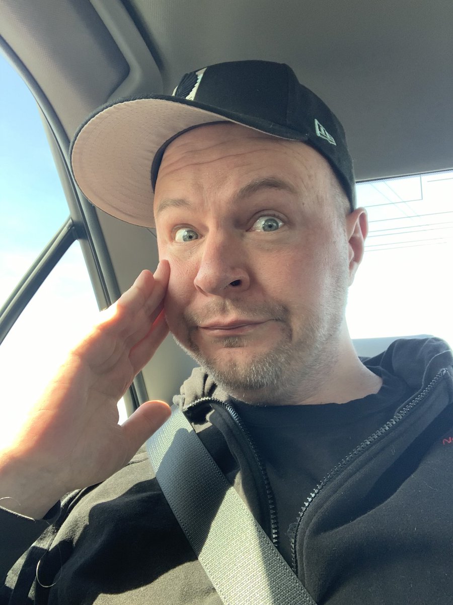 Go963MN's tweet photo. Remember when @BenHolsen963 & @DanaWessel nailed the #InternEmmaChallenge? 🤣 #TBT
Another thing they nail is making your #MorningsSuckLess 6-10a!
https://t.co/0hTr2kDwH2 https://t.co/cb0AHzPypw