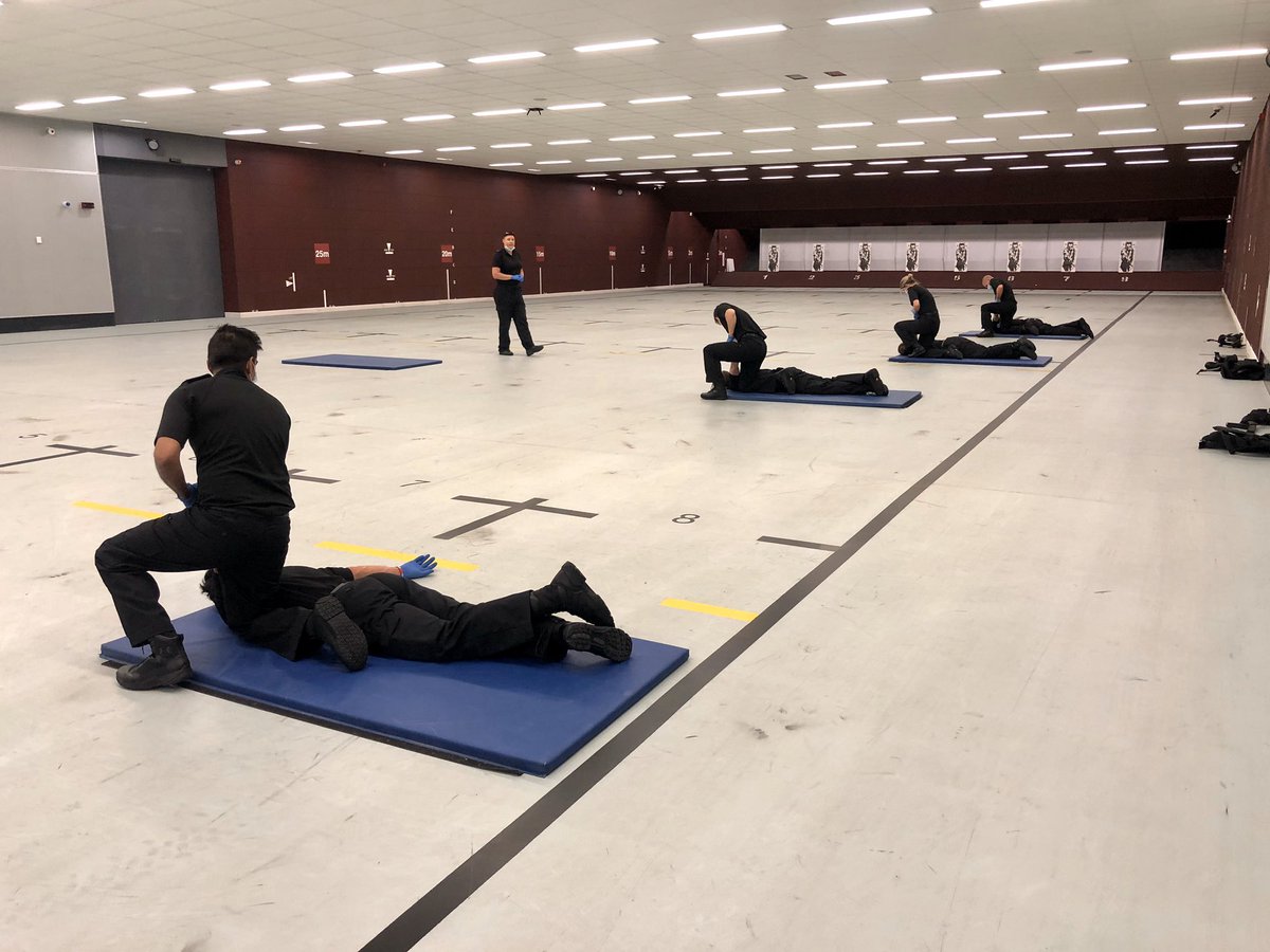 CliveBushMInSTR's tweet image. Another PCDA cohort today #officersafety #essentialtraining @ASPolice😁